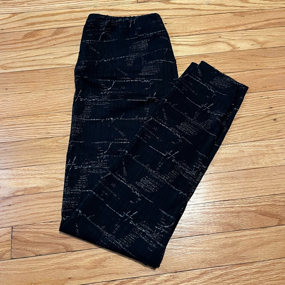 Lysse New York Black and Silver Leggings